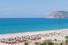 MONTE CARLO HOTEL Pools & Beach