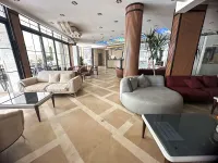 MONTE CARLO HOTEL Bars