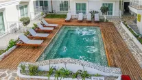 MONTEBELLO DELUXE HOTEL Pools & Beach