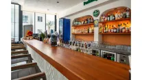 MONTEBELLO DELUXE HOTEL Bars