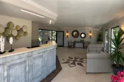 MOONSHINE HOTEL - SUITES Lobby