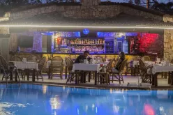 MOONSHINE HOTEL - SUITES Bars