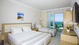 MOONSHINE HOTEL - SUITES Rooms