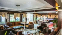 MORE HOTEL Lobby