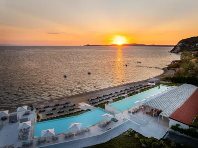 MOUNT ATHOS RESORT Pools & Beach