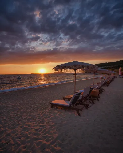 MOUNT ATHOS RESORT Pools & Beach