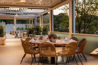 MOUNT ATHOS RESORT Restaurants