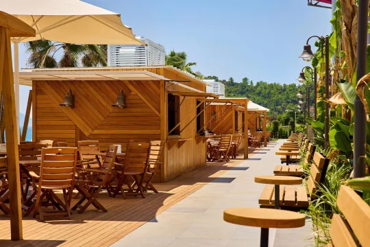 MOVENPICK HOTELS - RESORTS TEKIROVA Bars
