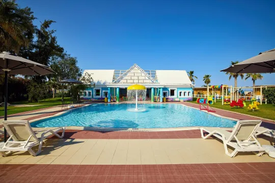MOVENPICK HOTELS - RESORTS TEKIROVA Pools & Beach