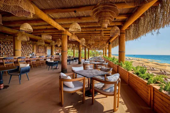MOVENPICK HOTELS - RESORTS TEKIROVA Restaurants