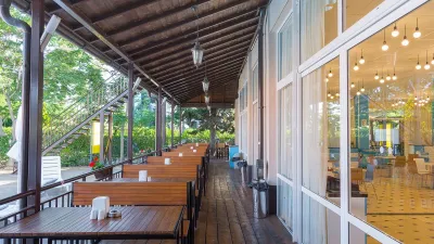 MPM HOTEL ASTORIA Restaurants
