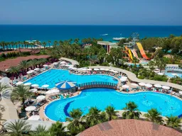 MUKARNAS SPA RESORT Pools & Beach