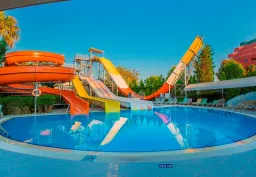 MUKARNAS SPA RESORT Pools & Beach