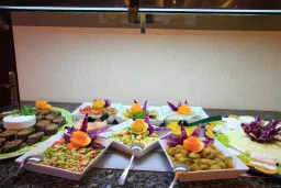 MUNAMAR PARK HOTEL Restaurants