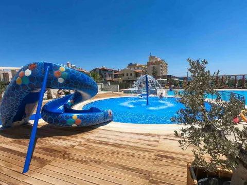 MUSHO HOTEL Pools & Beach