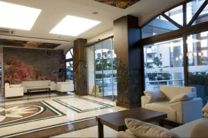 MY DREAM HOTEL Lobby