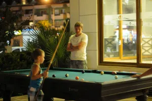 MY DREAM HOTEL Activities