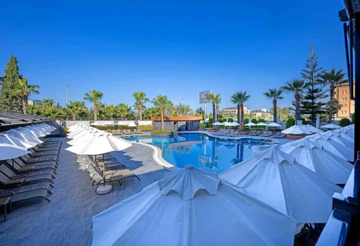 MY HOME RESORT HOTEL Pools & Beach