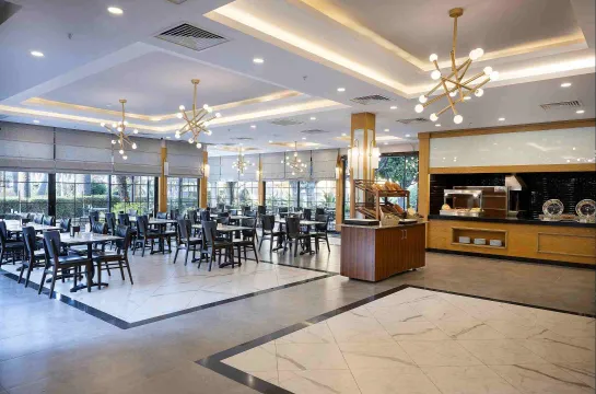 MY HOME RESORT HOTEL Restaurants