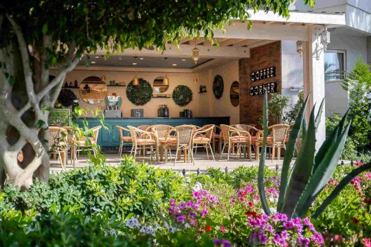 MY HOME RESORT HOTEL Restaurants