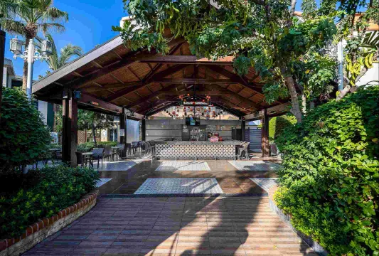 MY HOME RESORT HOTEL Restaurants