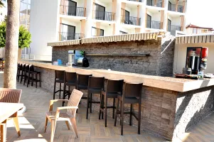 NERTON HOTEL Bars