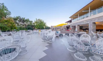 NICHOLAS PARK HOTEL Activities
