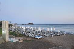 NOTION KESRE BEACH HOTEL Pools & Beach