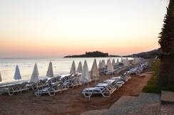 NOTION KESRE BEACH HOTEL Pools & Beach