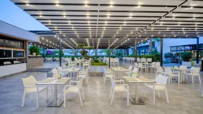 NUMA BAY EXCLUSIVE Restaurants