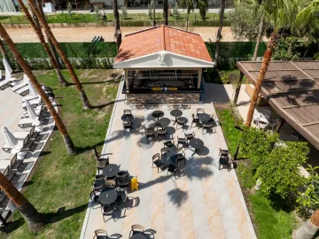 NUMA CLUB SIDE Bars