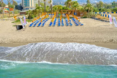 NUMA KONAKTEPE HOTEL Pools & Beach