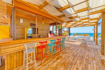 NUMA KONAKTEPE HOTEL Bars