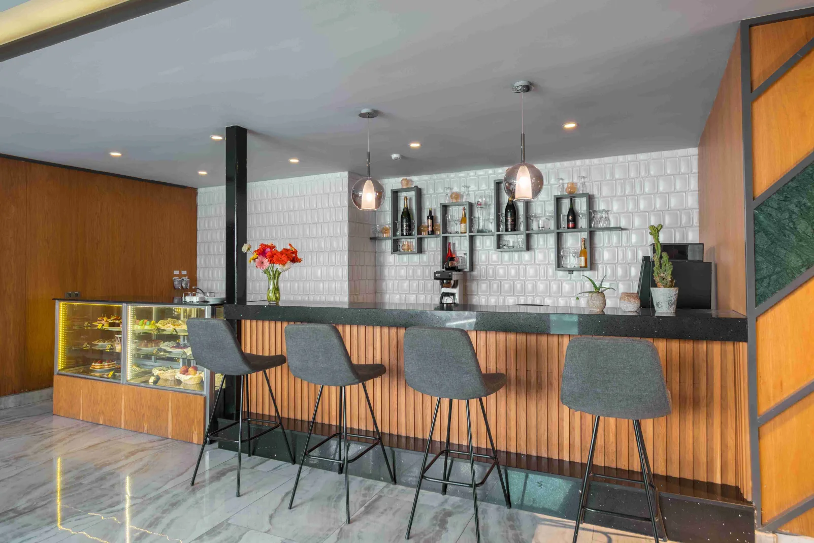 OBA STAR HOTEL-SPA Bars