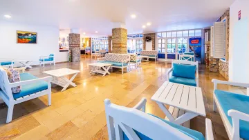 OLUDENIZ BEACH RESORT BY Z HOTELS Lobby
