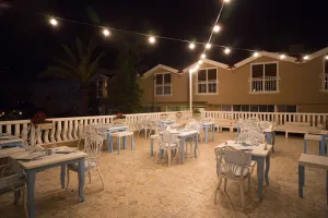 OLUDENIZ TURQUOISE HOTEL Restaurants