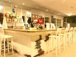 OLYMPIC KOSMA HOTEL Bars