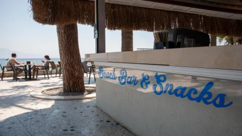 OMER PRIME HOLIDAY RESORT Bars