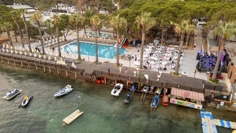 OMER PRIME HOLIDAY RESORT Pools & Beach