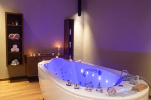 ON LIVE HOTEL Spa