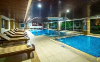 ONKEL RESORT Pools & Beach