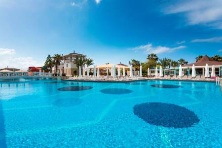ORANGE COUNTY RESORT HOTEL BELEK Pools & Beach