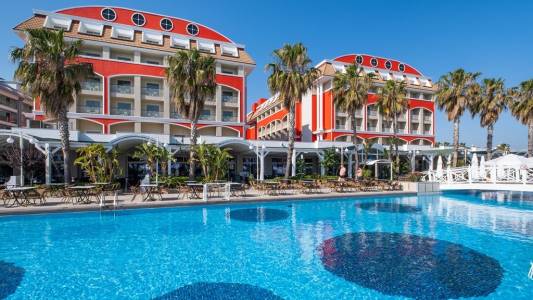 ORANGE COUNTY RESORT HOTEL BELEK Pools & Beach