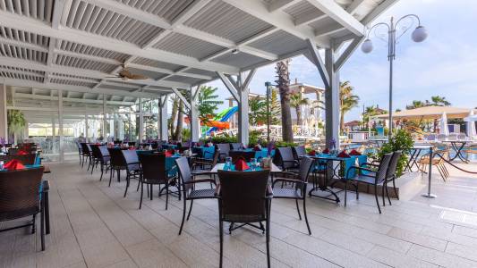 ORANGE COUNTY RESORT HOTEL BELEK Bars