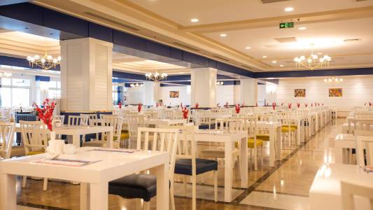 ORANGE COUNTY RESORT HOTEL BELEK Restaurants