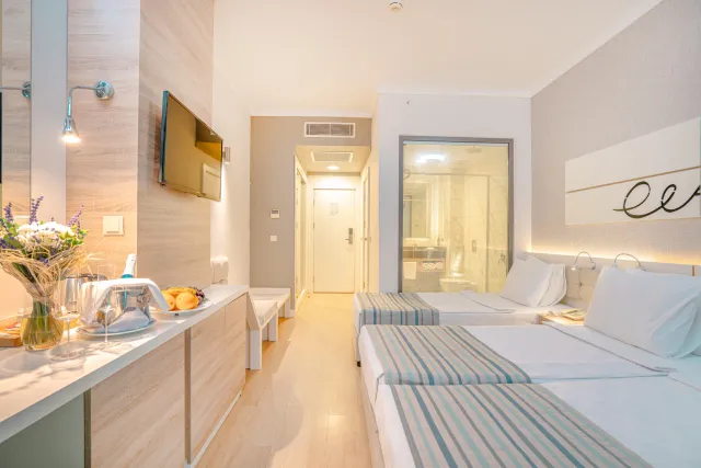 ORFEUS QUEEN HOTEL Rooms