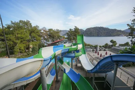 ORKA LOTUS BEACH Activities