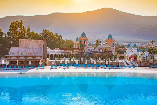 ORKA WORLD HOTEL - AQUAPARK General Images
