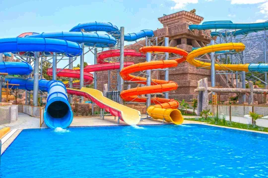 ORKA WORLD HOTEL - AQUAPARK Pools & Beach