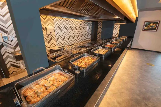 ORKA WORLD HOTEL - AQUAPARK Restaurants